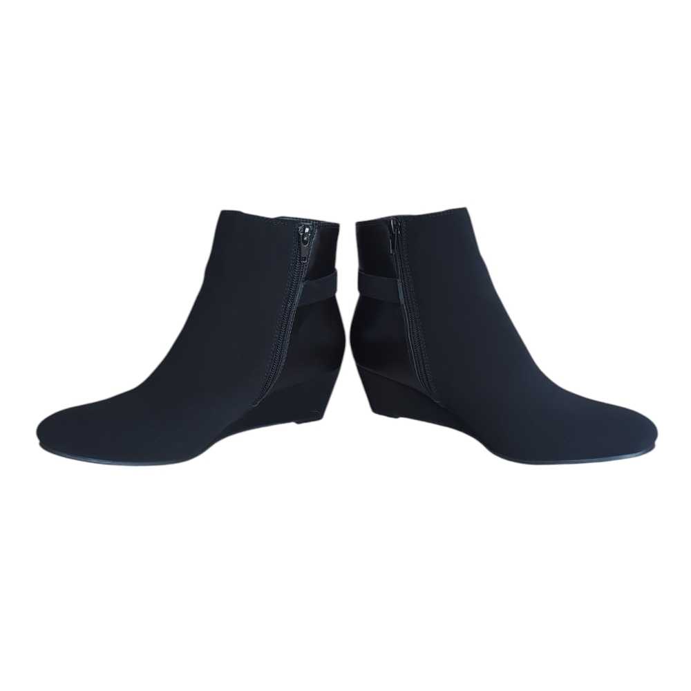 White Mountain Carmen Faux Leather Wedge Ankle Booties 9M Black - Picture 5 of 16
